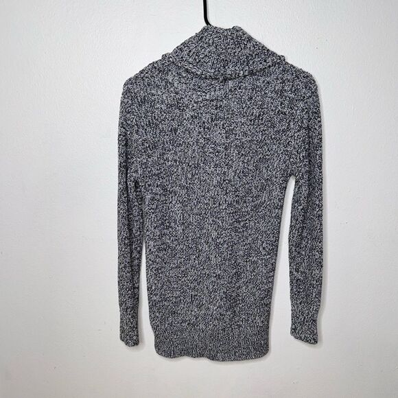 Abercrombie & Fitch Shaker Stitch Turtleneck Sweater Size Small - Picture 4 of 8
